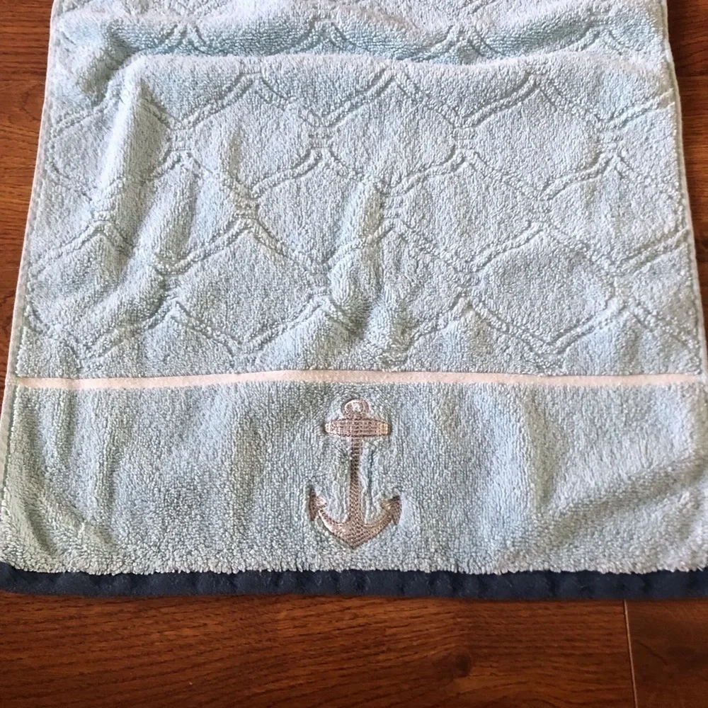 blue anchor hand towel